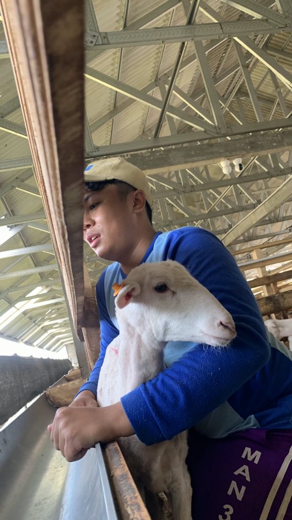 Muchammad Fachtturrohman wisudawan terbaik UNIKAMA dengan IPK 3,99